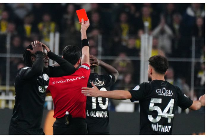 Osimhen’s Galatasaray blast Turkish authorities