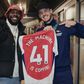 After a 5-1 victory against Manchester City, Declan Rice gifts Nigerian Afrobeats star Odumodublvck an Arsenal jersey.