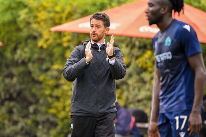 Gor Mahia head coach Johnathan McKinstry issues instructions during a training session.