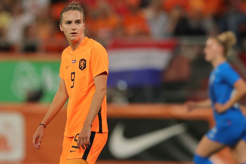 Vivianne Miedema: Would a move to Barcelona be right for the Dutch star?