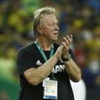 Hamburg bring in club legend Hrubesch in bid for promotion