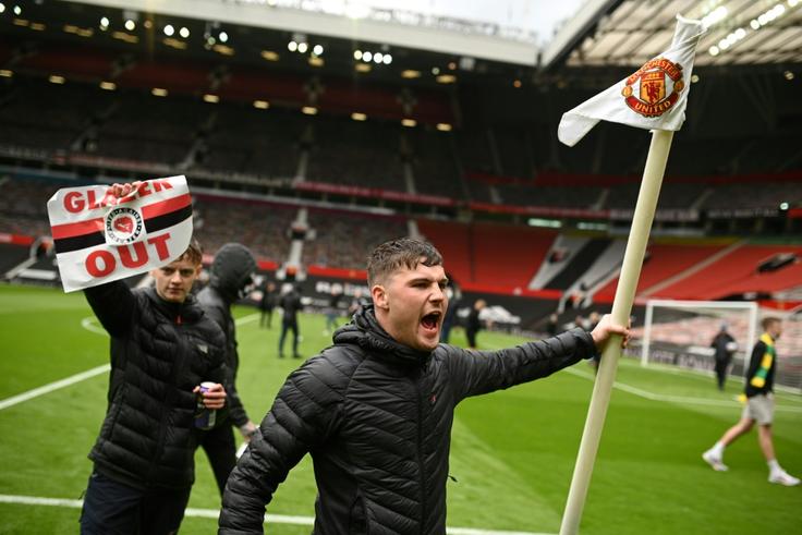 Premier League reveals plan to avoid Super League repeat as police probe United protest