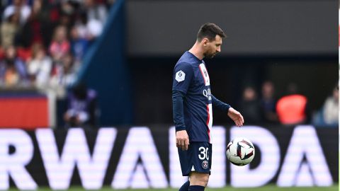 Saudi's prepare mega offer as Messi gets set to leave PSG