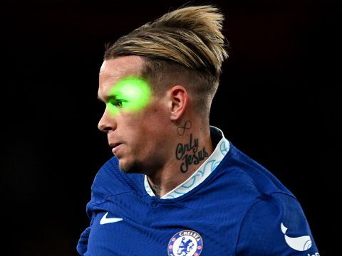 Fan arrested for Mykhailo Mudryk laser incidence during Arsenal win over Chelsea