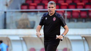 USM Alger v RS Berkane: Spanish coach Juan Carlos Garrido resigns amid jersey controversy in CAF Confederation Cup