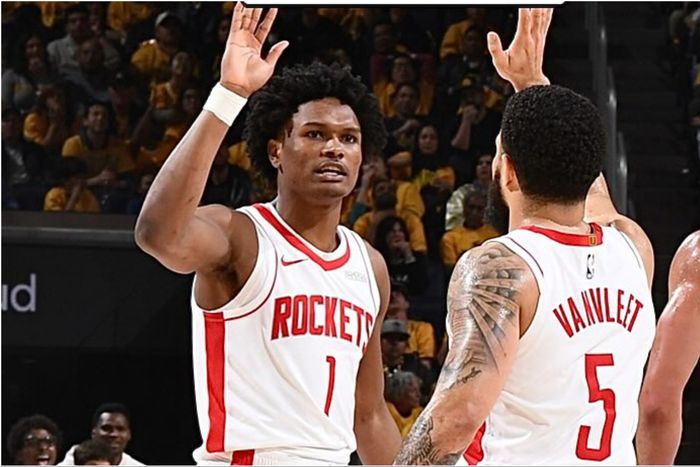 Round 1 of the NBA Playoffs between the Houston Rockets and the Golden State Warriors will be settled in Game 7.