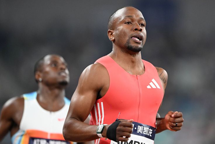 Akani Simbine Reveals Why He is Not Happy Despite Flooring Kishane Thompson, Lestile Tebogo and Co in Shanghai