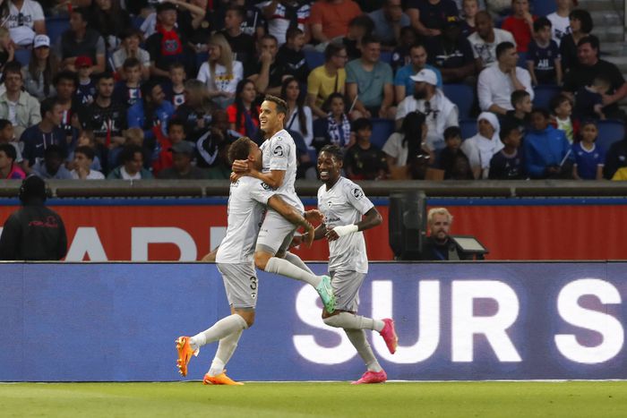 Clermont Foot ends the season with a win over PSG