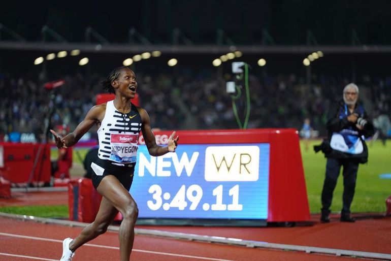 Faith Kipyegon makes history, obliterates World Record in Fllorence