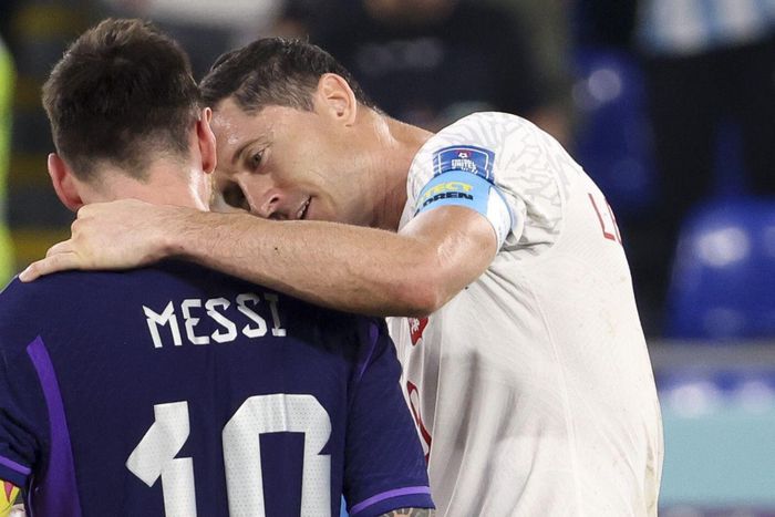 Barcelona strier Robert Lewandowski and superstar Lionel Messi could soon become teammates