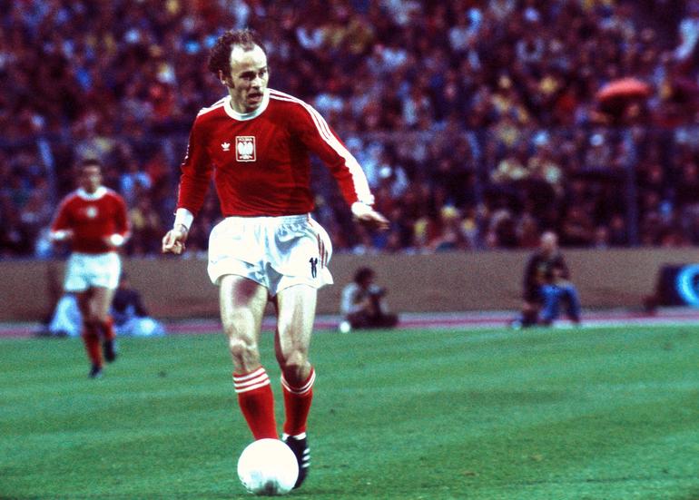 Grzegorz Lato in action for Poland || imago
