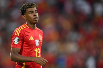 Yamal fires back at Arsenal legend's claim that spain are inexperienced