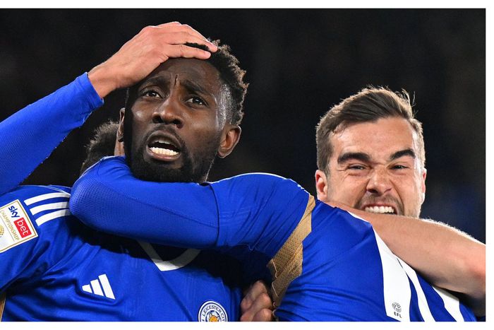 Wilfred Ndidi would have to find another partner after Dewsbury-Hall left Leicester City for Chelsea.