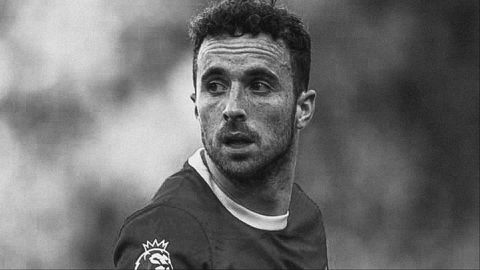 'We're shocked, our hearts go out to his wife and children' - Liverpool legends mourn Jota