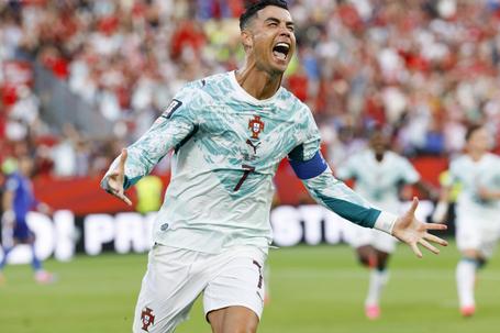 Spain manager wary of Ronaldo