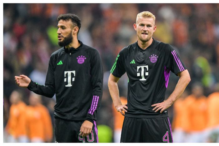 Man United double bid rejected