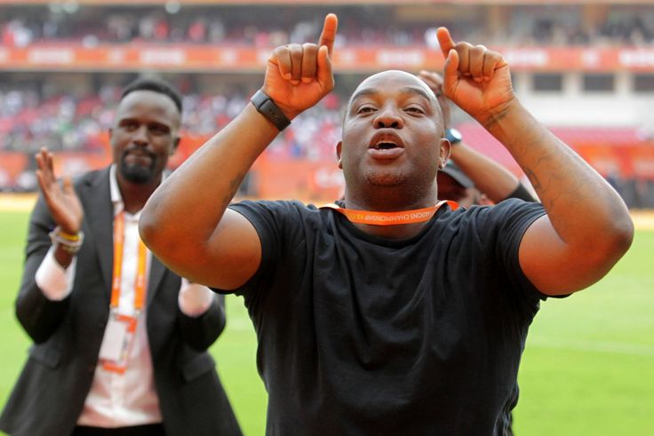 Benni McCarthy Risks Wrath of Orlando Pirates Fans as he Admits Love for Their Arch Rivals