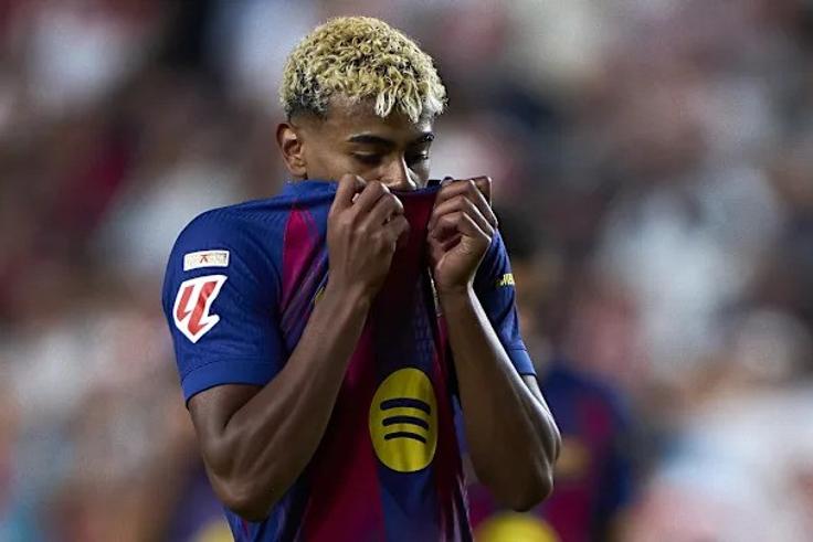 Lamine Yamal: Barcelona superstar OUT after suffering injury setback