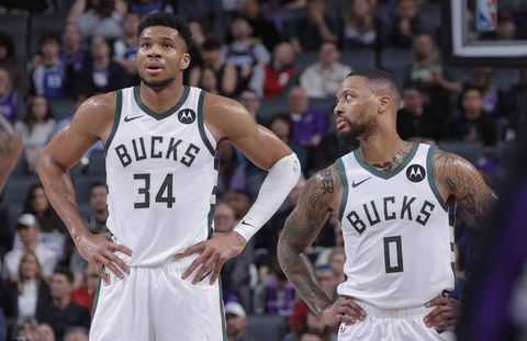 Giannis Antetokounmpo, Lillard combine for 74 PTS as Bucks lose again