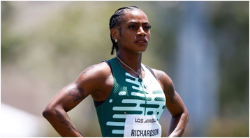 Sha'Carri Richardson retains management team that supported her through successful 2023 season