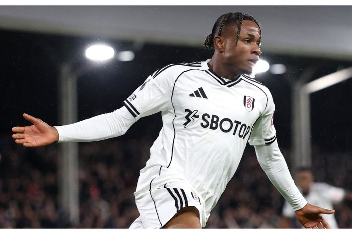 Ex-Chelsea star slams Man City midfielder for Chukwueze’s goal