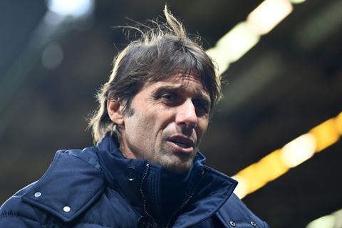 Conte waiting on Tottenham transfer talks