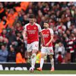 Arsenal falter in title race