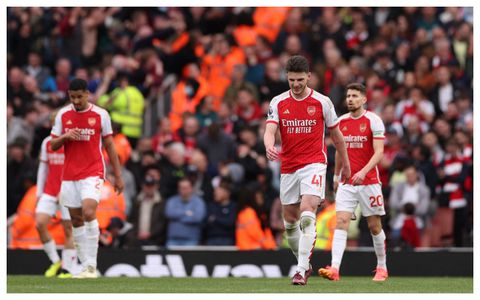 Arsenal falter in title race as Brighton hold Gunners to a draw