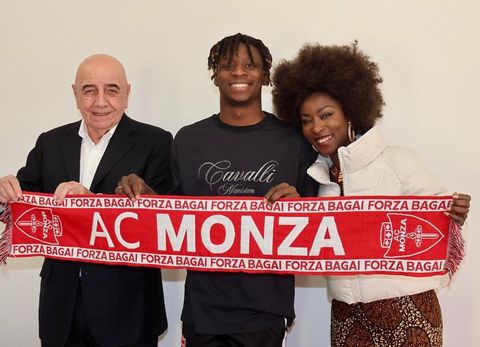 Obafemi Martins celebrates as son Kevin joins Monza