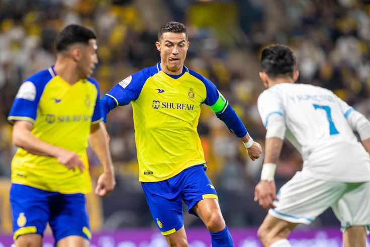 Bizzare additional time save Ronaldo the blushes as Al Nasr go top