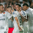 Neymar Júnior celebrates a goal during the match between Santos and Red Bull Bragantino, Sunday, March 2, 2025. (Photo: Anderson Lira Fotoarena)