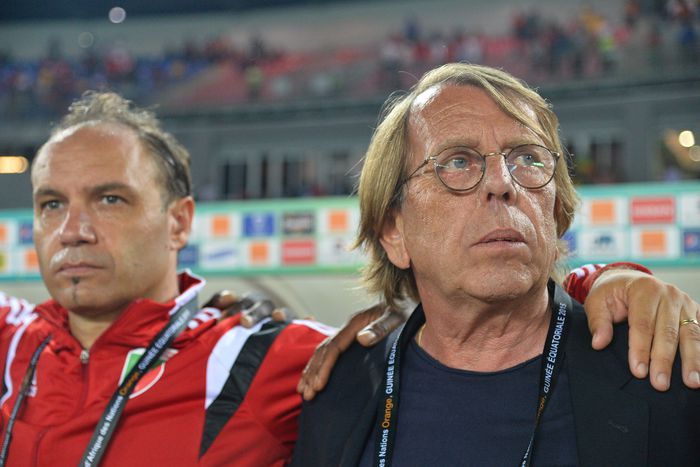 Claude Le Roy (R) and Sebastien Migne (L)