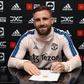 Shaw commits to United in four-year contract