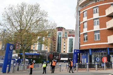 Chelsea to allow fans into board meetings after Super League row