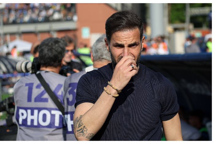 Fabregas gives a hint on Premier League return