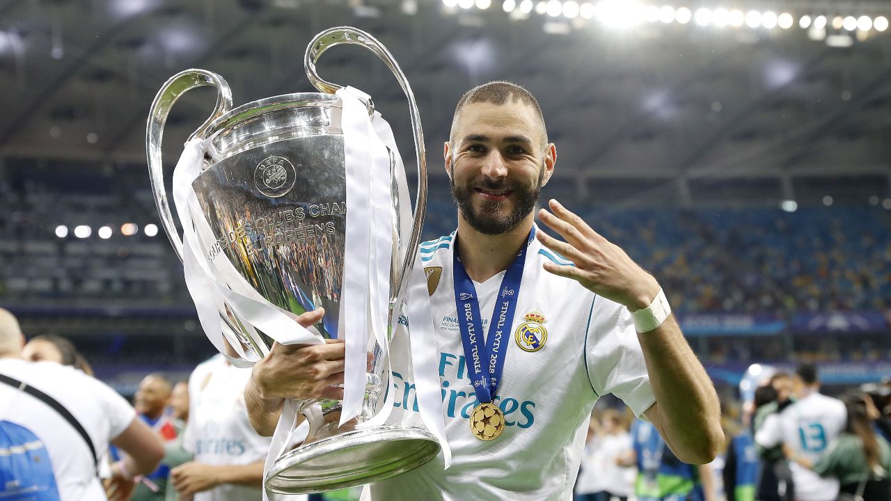 9 best pics as Real Madrid unveil new home kit — Benzema spotted - Football