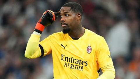 No discount! Serie A giants demand €30m from Chelsea for top target Maignan