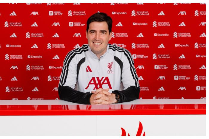 Iraola expresses joy in becoming Reds' head coach