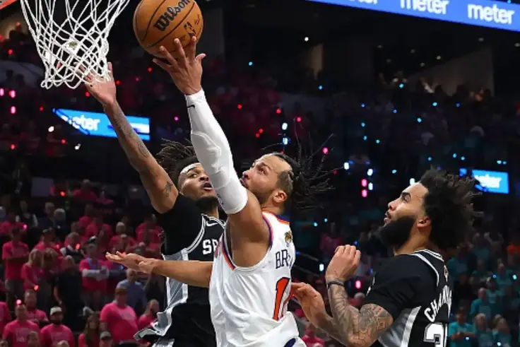 NBA Finals: Jalen Brunson stars as Knicks steal Game 1 against San Antonio