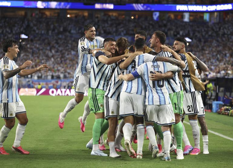 Argentina players celebrating their winning goal || Imago
