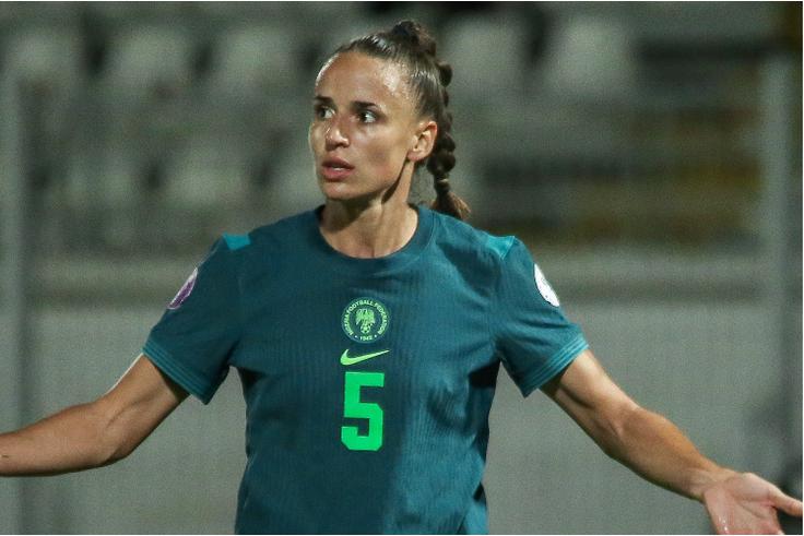 I like dealing with people - Ashleigh Plumptre reveals career choice outside football
