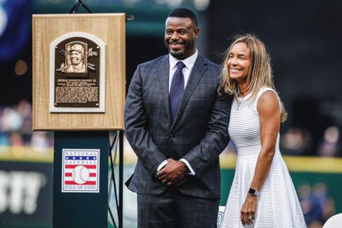Melissa Griffey: Who is the wife of baseball Hall of Famer Ken Griffey Jr.?  - Pulse Sports Nigeria