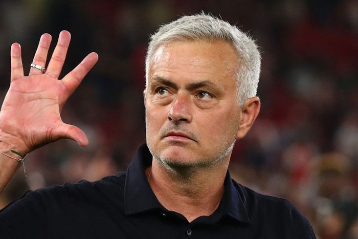 Jose Mourinho eyes Manchester United move || Image credit: Imago