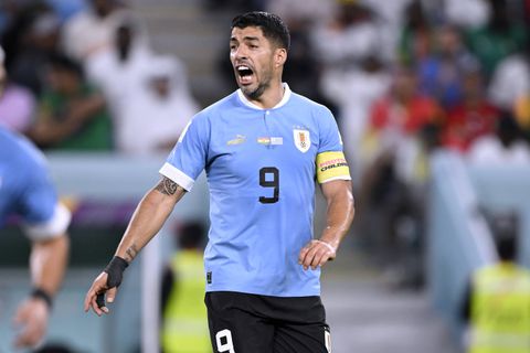 Luis Suarez anounces retirement || Imago