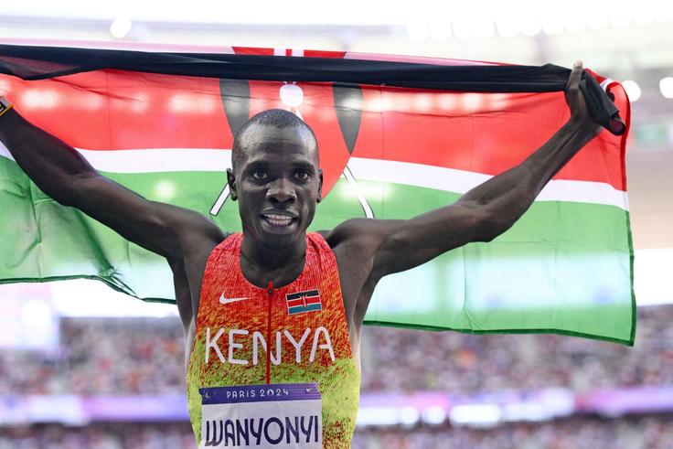 What will happen to Emmanuel Wanyonyi's unratified world record after Elliot Giles broke it?