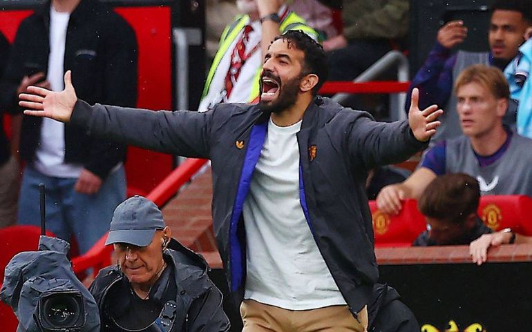 Liverpool Legend Stands By Ruben Amorim As United Fans Lose Faith