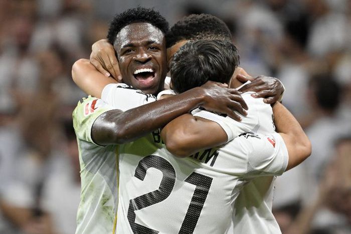 Real Madrid players celebrating a goal against Villarreal || Image credit: Imago