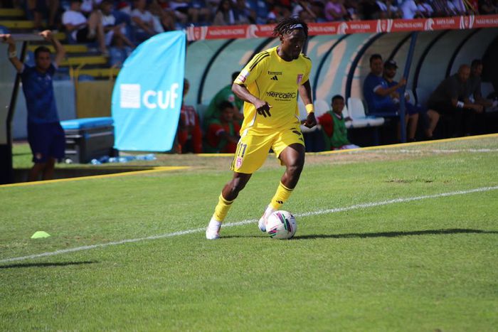 Tunde Akinsola scored a stunning goal against Famalicao