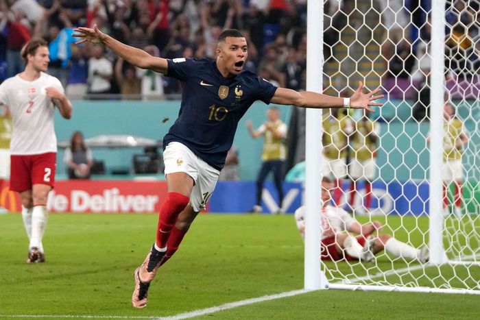 Kylian Mbappe put on a world class performance to help France reach the quarter final of the World Cup in Qatar