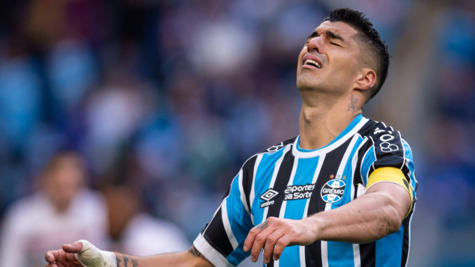 WATCH: Luis Suarez says emotional goodbye after 'beautiful year' at Gremio  ahead of potential link up with Lionel Messi at Inter Miami